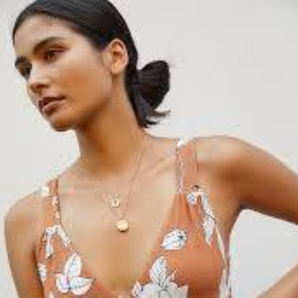 Ruffled Floral Midi Dress - Picture 2 of 9